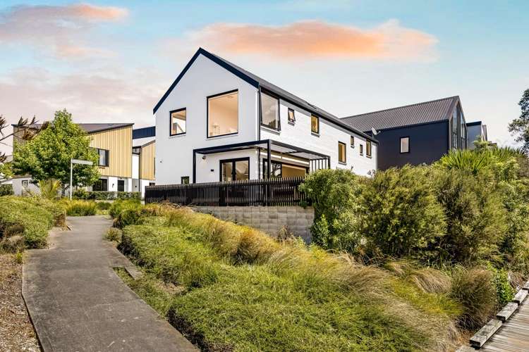 3 Jack Seabrook Road Hobsonville_1