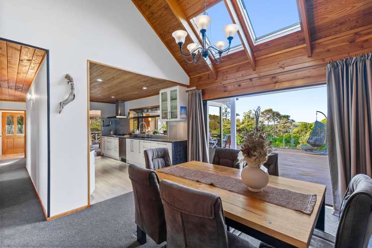 33 Puketaha Road Swanson_13