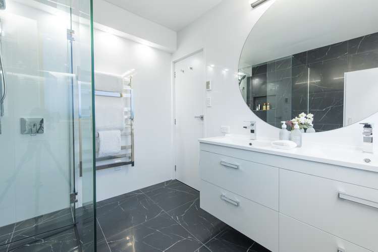 5/6 Bruce Street Northcote Point_11