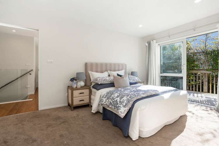 71 Woodward Road Mount Albert_13