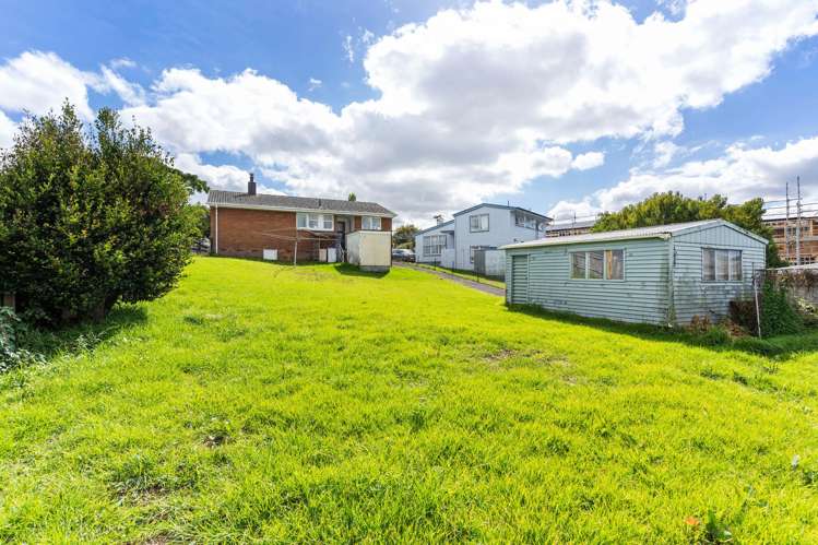 69 Arimu Road Papakura_9