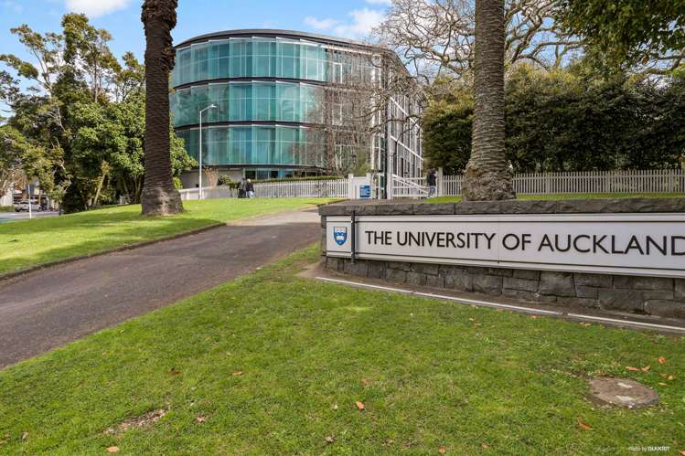 302/27 Rutland Street City Centre_12