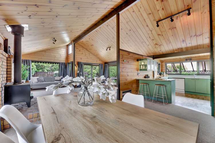 2/238 Estuary Road South New Brighton_4