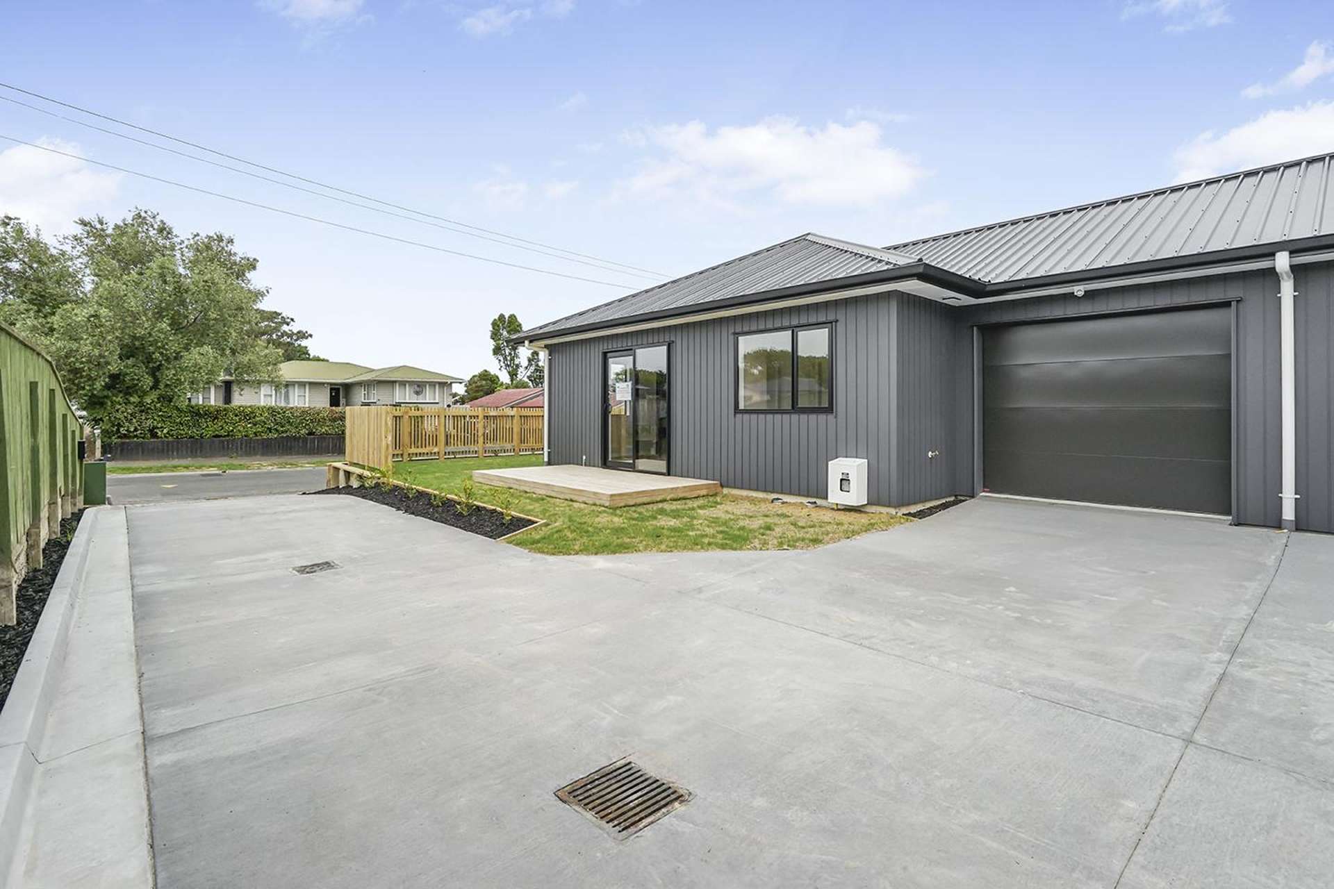 1/6 Michael Avenue Dinsdale_0