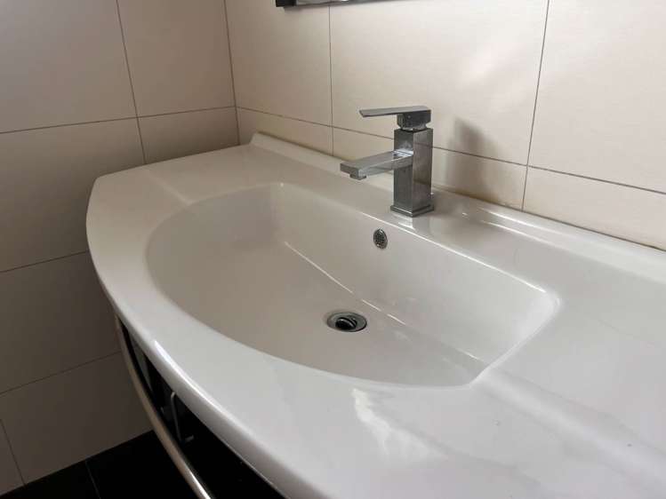 15a Doment Crescent Orewa_11