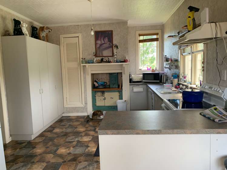 196 School Road Paeroa_4