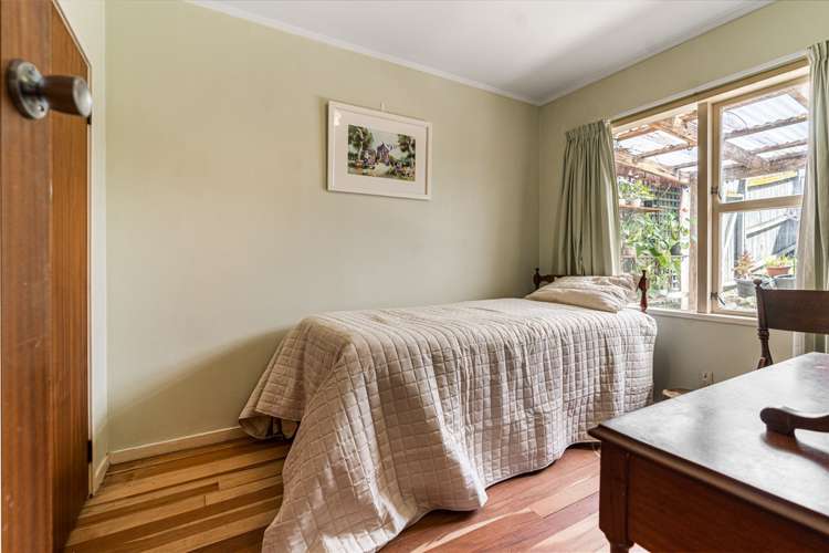 2/18 Hubert Henderson Place Remuera_6