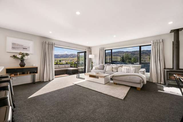 71 Stratford Drive Mount Pisa_2