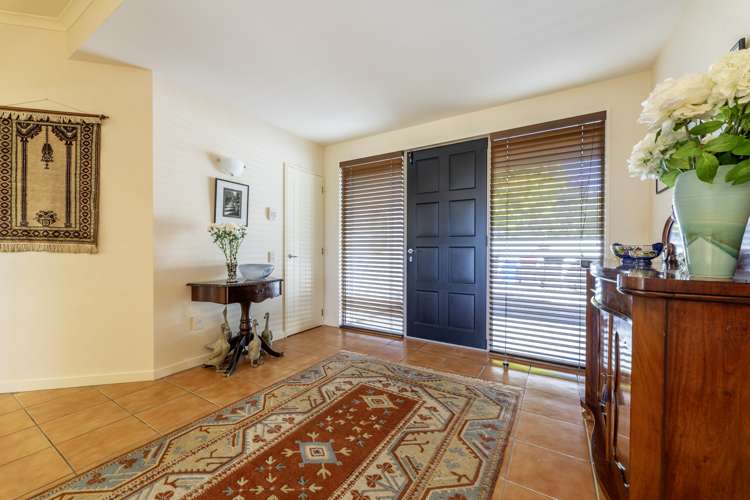 245 Pages Road Gleniti_5