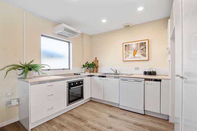 6/7 Harlston Road Mount Albert_3