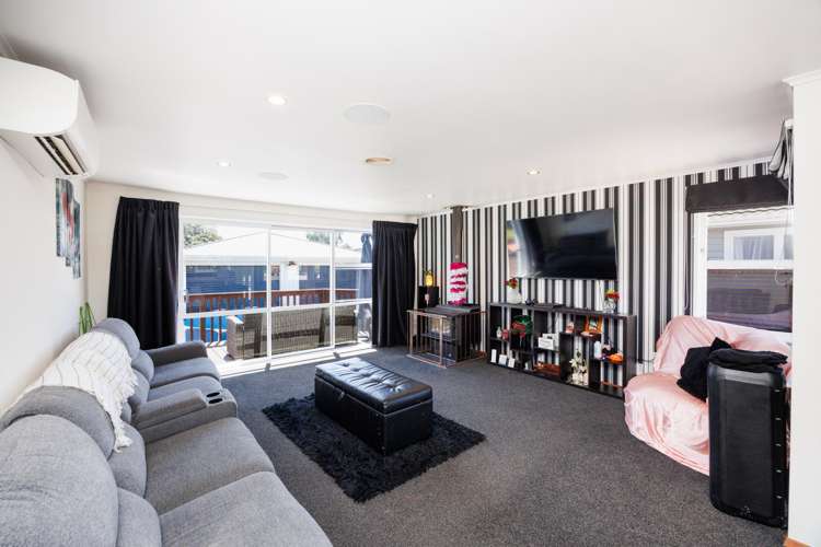 26 Fairview Avenue Feilding_15