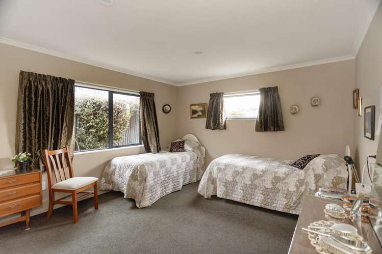 35A Arrow Crescent Holmes Hill_11