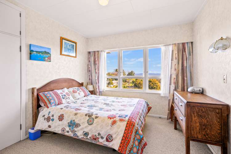 803 Richmond Street Thames_11