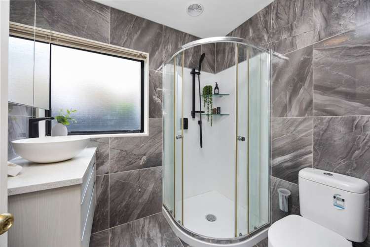 2/8 Patterson Street Sandringham_12