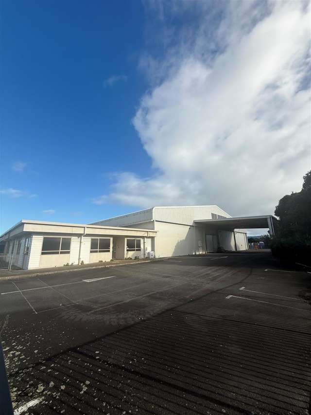 Prime Opportunity to Occupy Expansive Industrial Asset