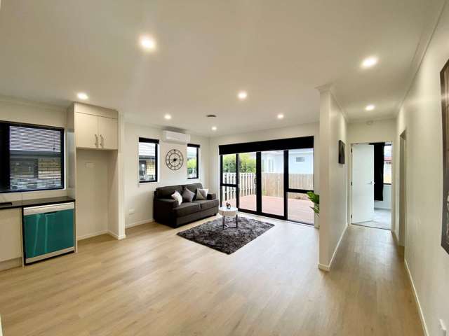 54B Te Atatu Road Te Atatu South_4