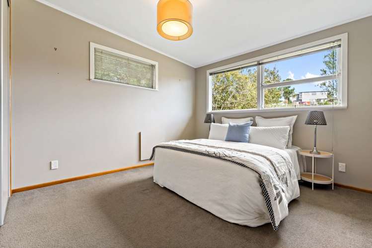 8A Malam Street Glen Eden_11