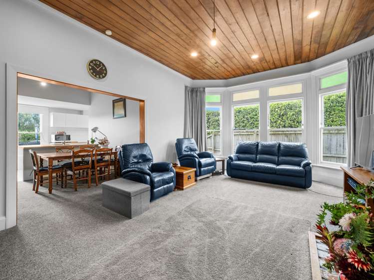 9 Alford Forest Road Allenton_6