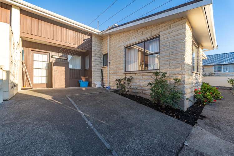 6 Bond Street Waimate_17