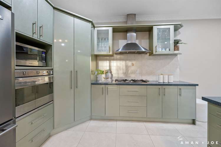 8 Waikura Drive Te Atatu Peninsula_5