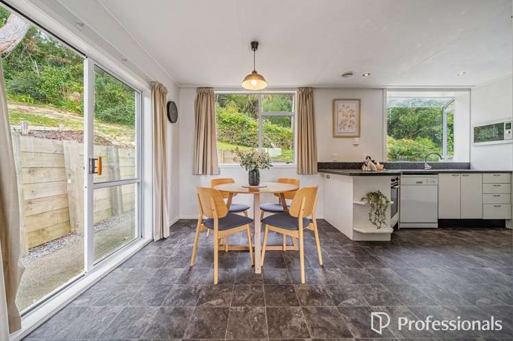 14a Hawthorn Crescent_5
