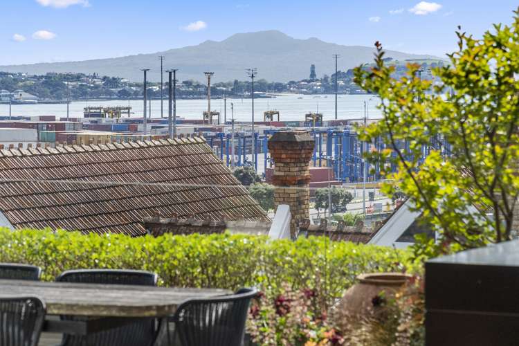 302/15b Augustus Terrace Parnell_23