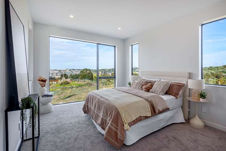 8 Makumaku Place Long Bay_10