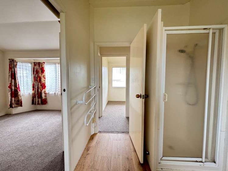 80E Tirimoana Road Te Atatu South_10