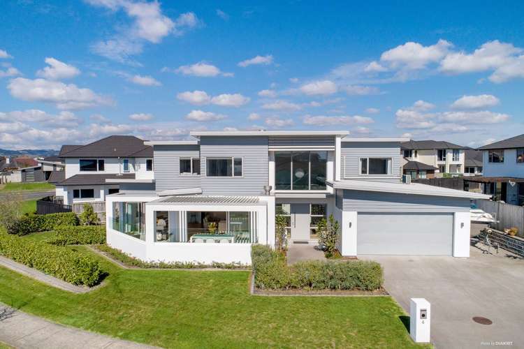 4 Milano Boulevard Karaka_17