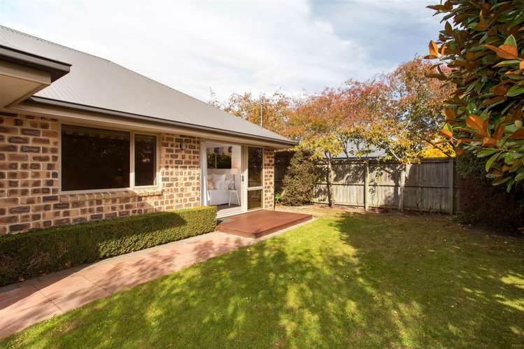 12 Coolspring Way Redwood_12