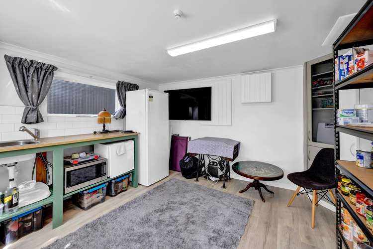 14 Ropata Street Hawera_16