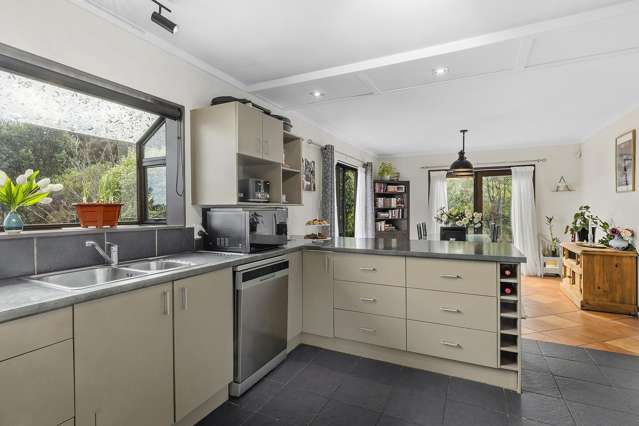 8 The Bollard Whitby_2