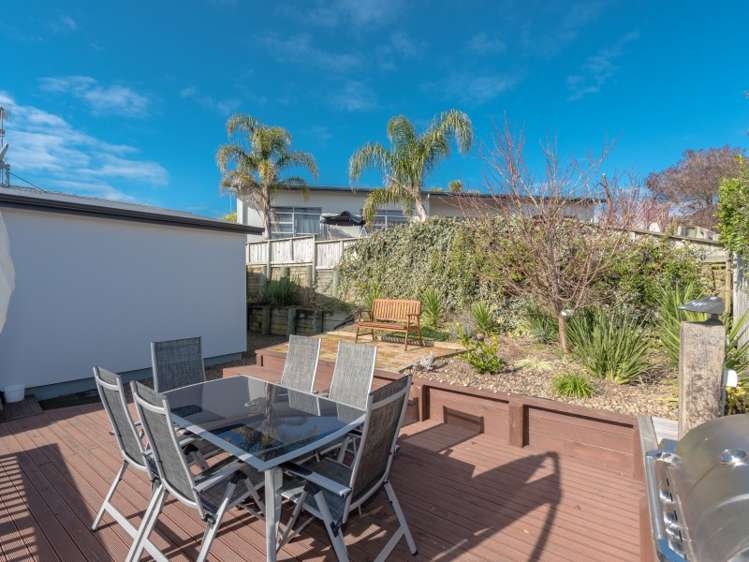 4 Heathfield Avenue Huntington_21