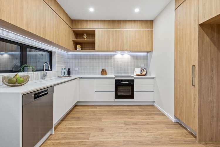 33D Stanley Avenue_0