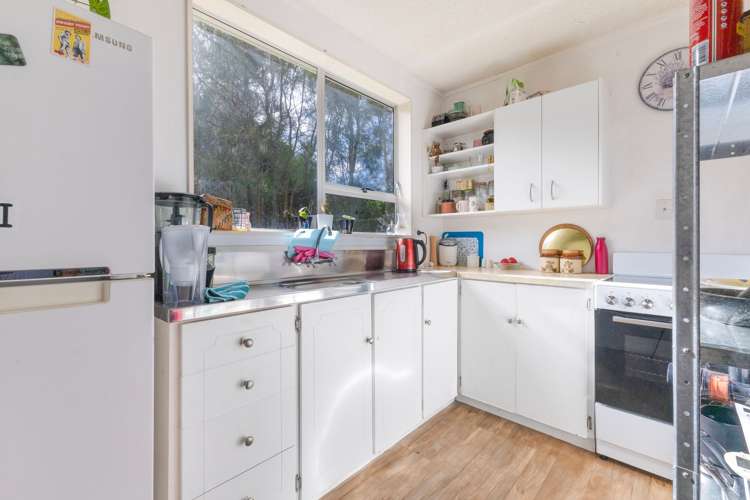 2/117J Seaview Road Westown_3