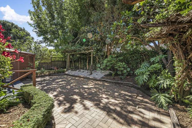 2/55 Ballarat Street Ellerslie_17