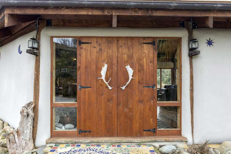 228 Blandswood Road Mesopotamia_12