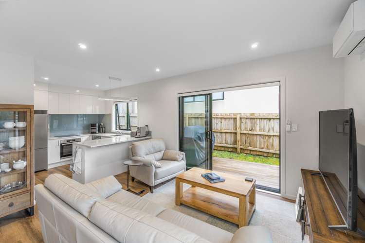 21B & 21C Brixton Road Manly_11