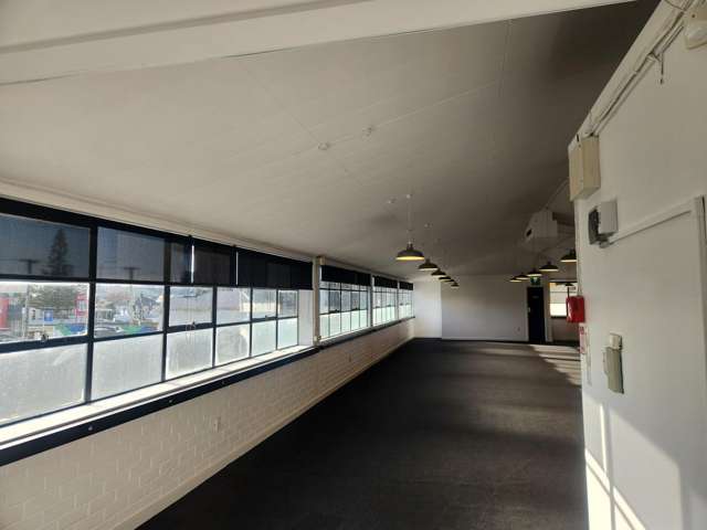 Level 1/23 Bay Road Kilbirnie_1