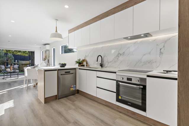 6B Aralia Road Sunnynook_4