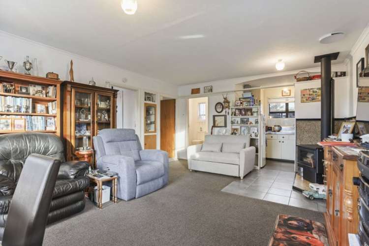 4 Amberley Beach Road Amberley_1
