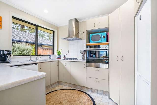 6 Archer Court Hamilton East_2