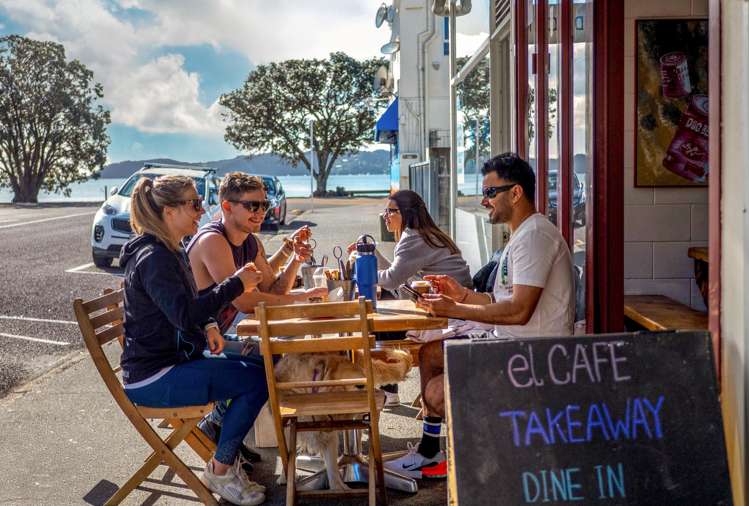 El Cafe_0