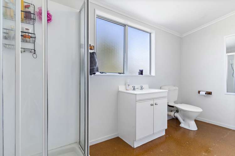 5 Plunket Street Solway_17