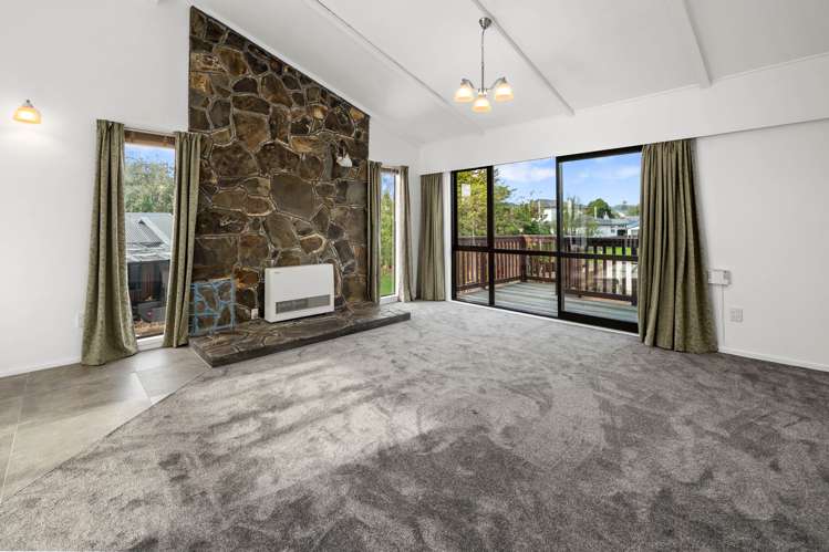 2 Thackeray Place Owhata_14