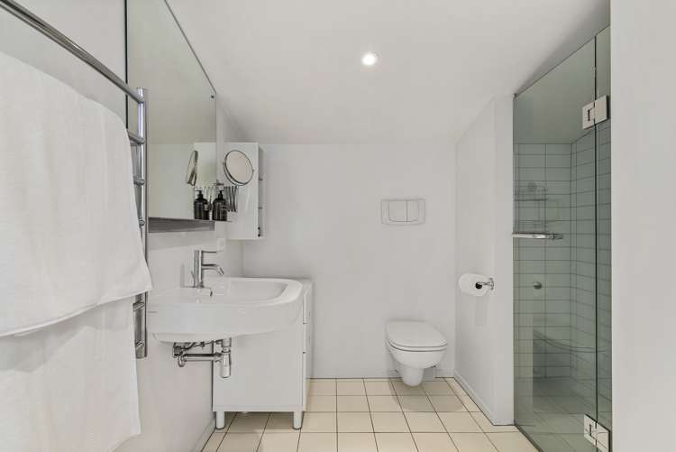 57b Livingstone Street Westmere_3