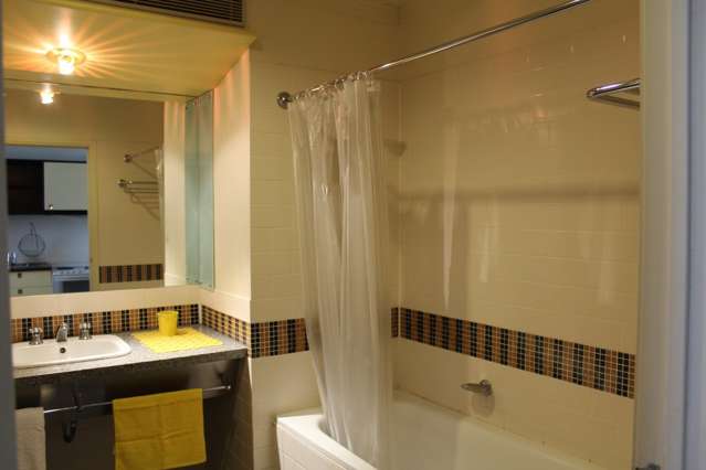 530/35 Hobson Street Auckland Central_4