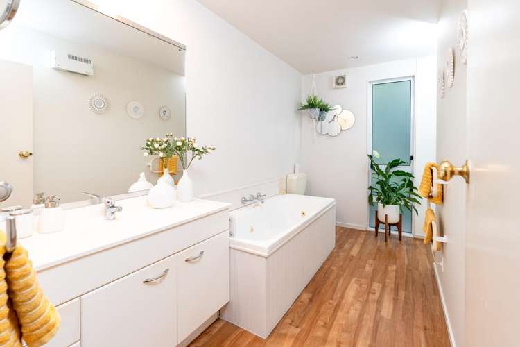 4 Jacobsen Lane Ngaio_12