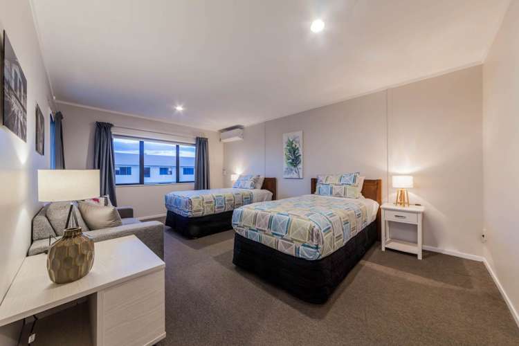 12/11 Freeman Way Manukau_11