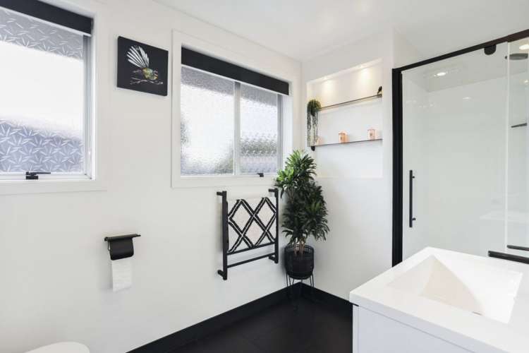 28 Shetland Street Wainoni_13